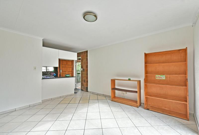 2 Bedroom Property for Sale in Sundowner Gauteng