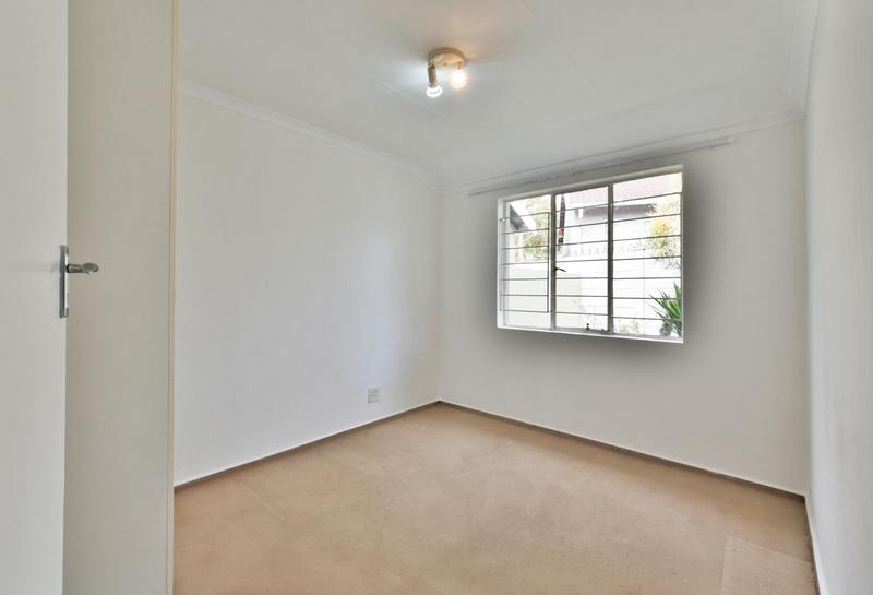 2 Bedroom Property for Sale in Sundowner Gauteng