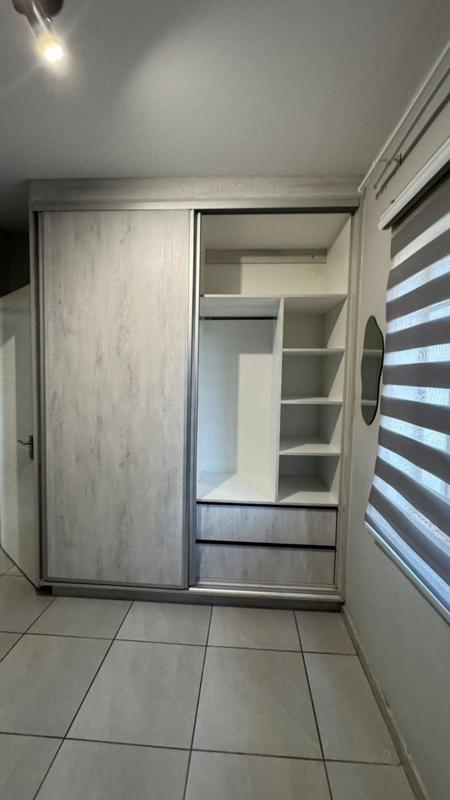 2 Bedroom Property for Sale in Fleurhof Gauteng