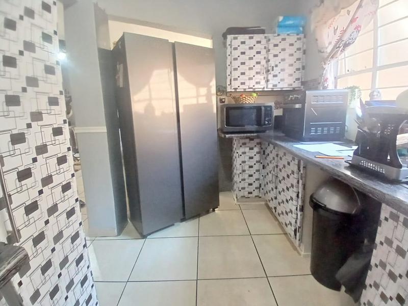 2 Bedroom Property for Sale in South Crest Gauteng