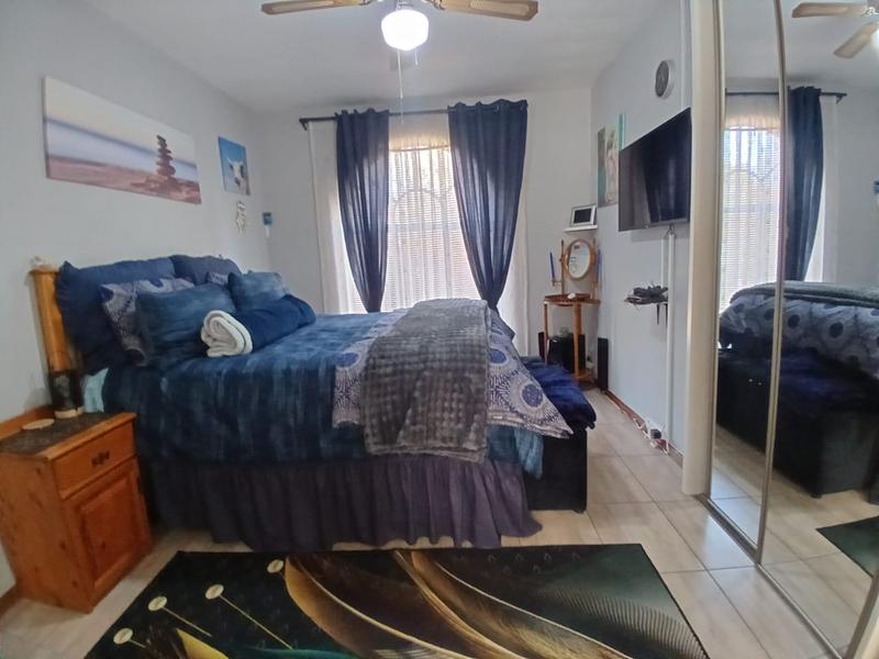 2 Bedroom Property for Sale in South Crest Gauteng