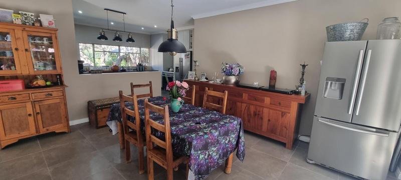 6 Bedroom Property for Sale in Eldoraigne Gauteng