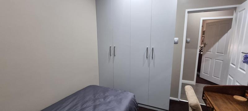 6 Bedroom Property for Sale in Eldoraigne Gauteng