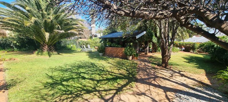 6 Bedroom Property for Sale in Eldoraigne Gauteng