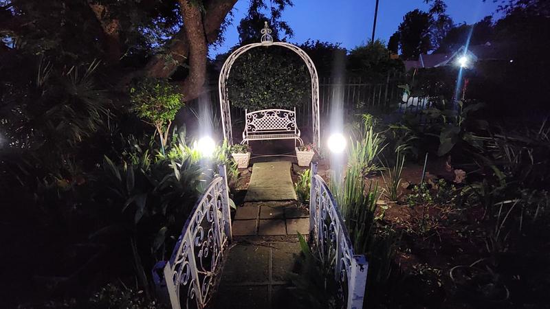 6 Bedroom Property for Sale in Eldoraigne Gauteng