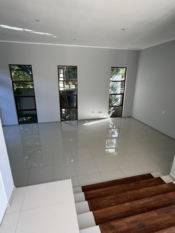 3 Bedroom Property for Sale in Bryanston Gauteng