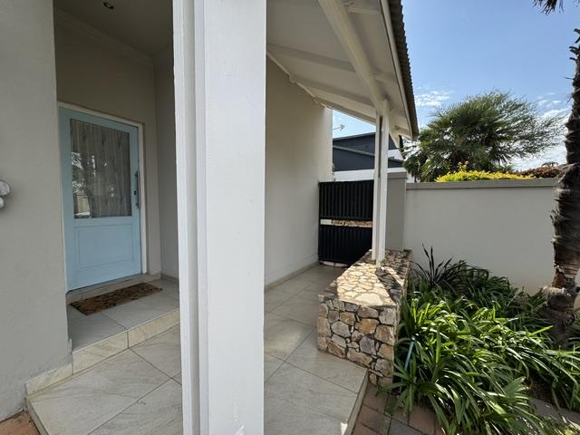 3 Bedroom Property for Sale in Midstream Hill Gauteng