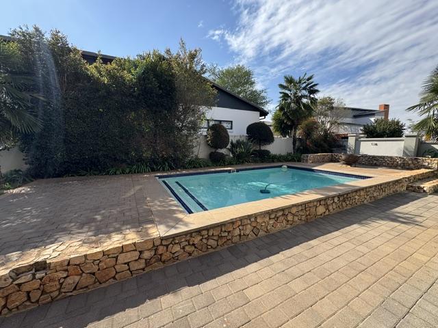 3 Bedroom Property for Sale in Midstream Hill Gauteng