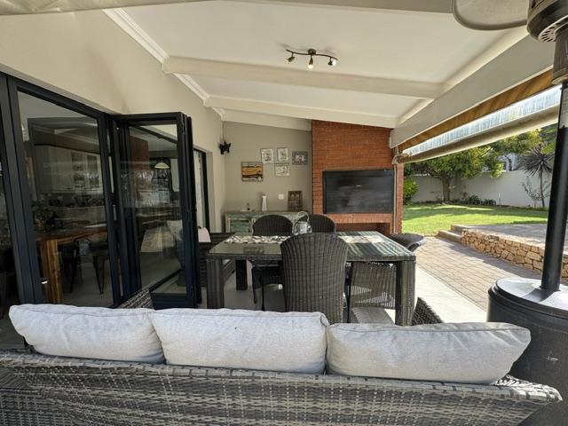 3 Bedroom Property for Sale in Midstream Hill Gauteng