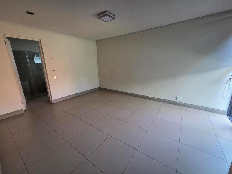 To Let 4 Bedroom Property for Rent in Waterkloof Ridge Gauteng