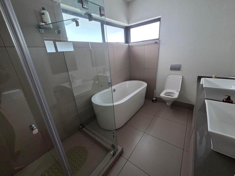 To Let 4 Bedroom Property for Rent in Waterkloof Ridge Gauteng