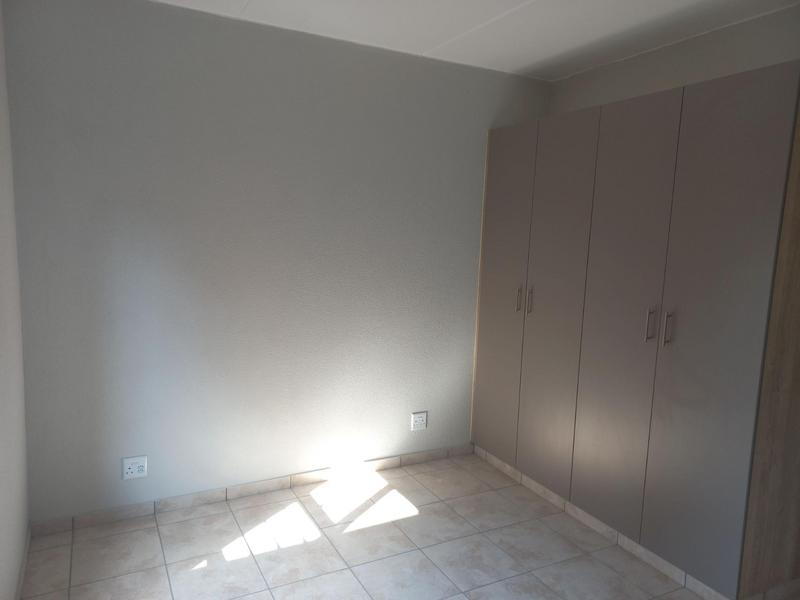 2 Bedroom Property for Sale in Ravenswood Gauteng