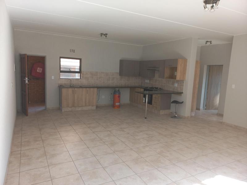 2 Bedroom Property for Sale in Ravenswood Gauteng