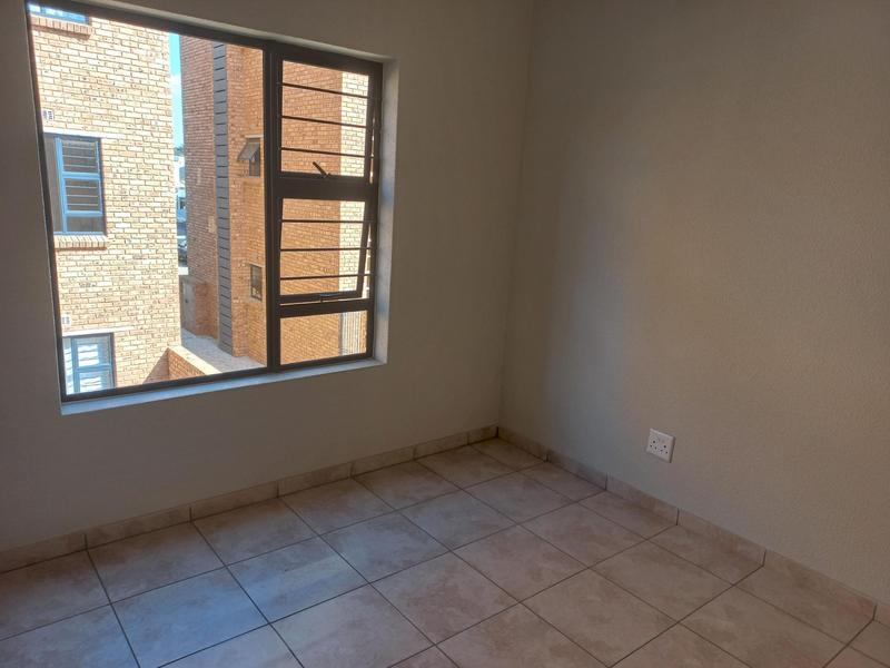 2 Bedroom Property for Sale in Ravenswood Gauteng