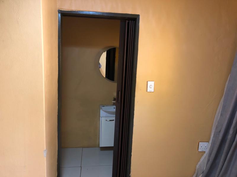 6 Bedroom Property for Sale in Kensington Gauteng