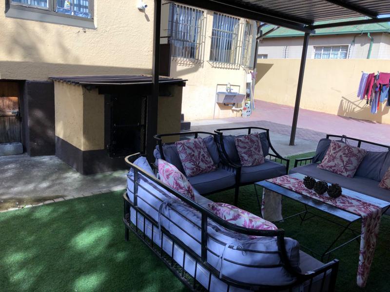 6 Bedroom Property for Sale in Kensington Gauteng