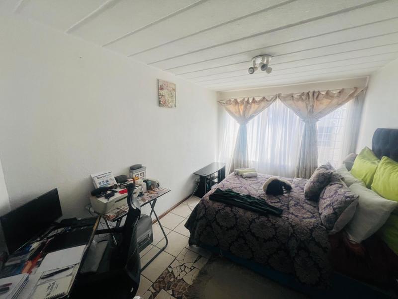 2 Bedroom Property for Sale in President Park Gauteng