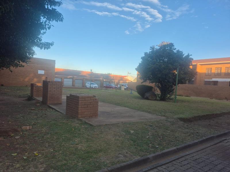 4 Bedroom Property for Sale in Ennerdale Gauteng