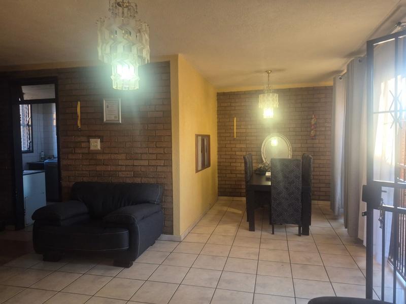 4 Bedroom Property for Sale in Ennerdale Gauteng