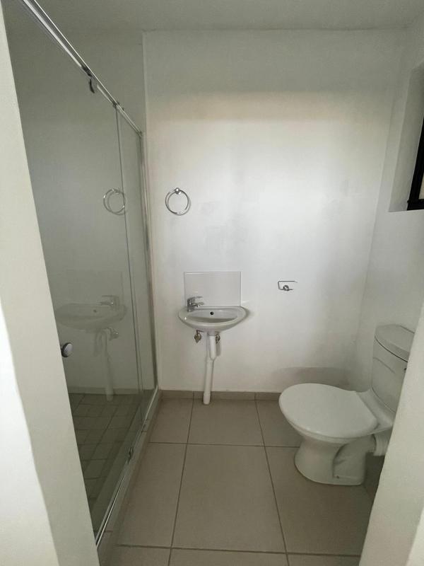 1 Bedroom Property for Sale in Protea Glen Gauteng