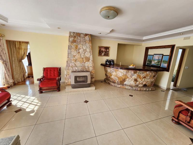 5 Bedroom Property for Sale in Brackenhurst Gauteng