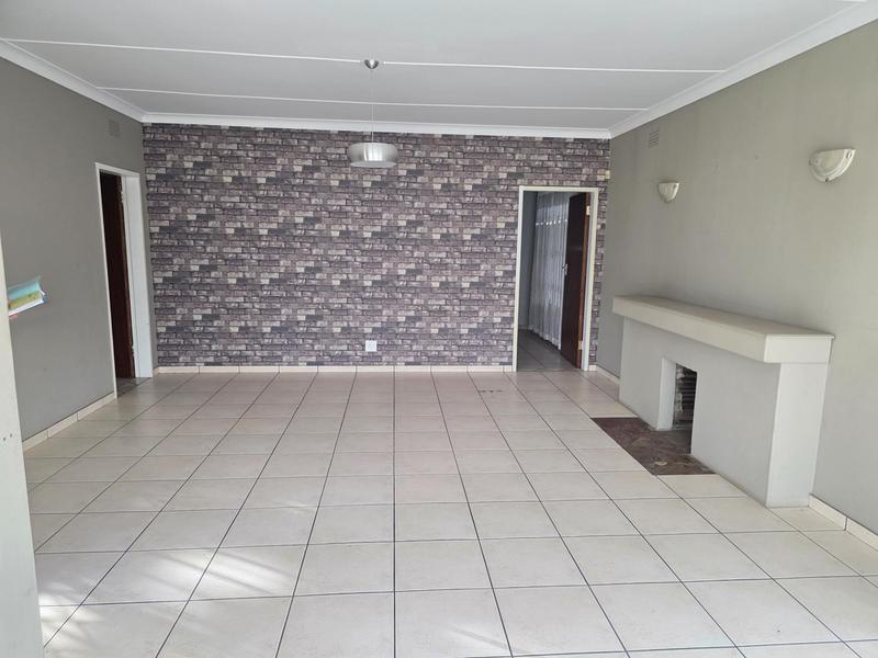 3 Bedroom Property for Sale in Three Rivers Gauteng