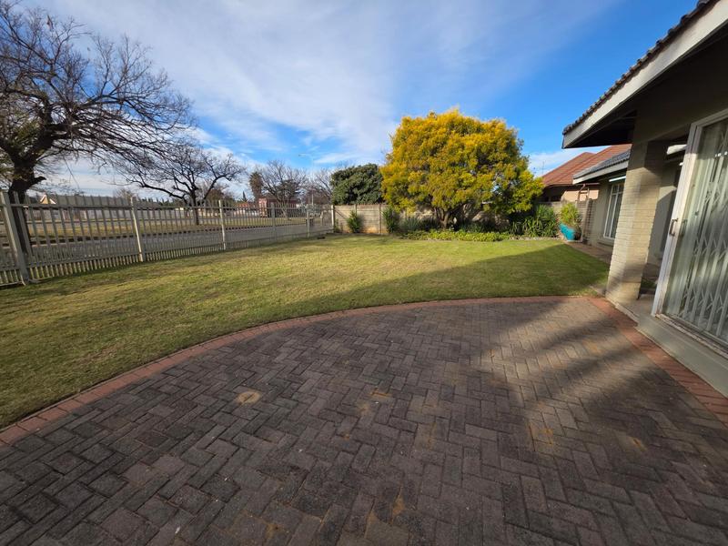 3 Bedroom Property for Sale in Three Rivers Gauteng