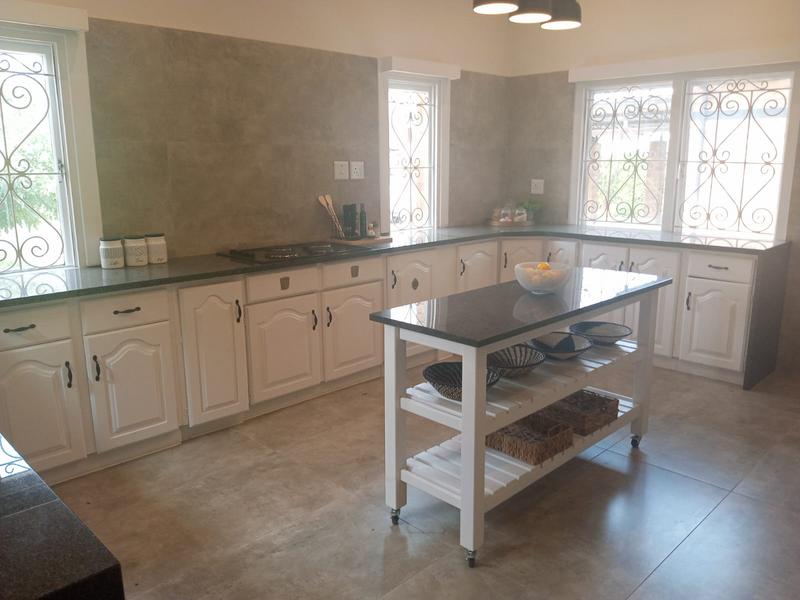 To Let 4 Bedroom Property for Rent in Geduld Gauteng