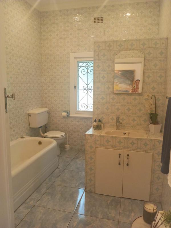 To Let 4 Bedroom Property for Rent in Geduld Gauteng