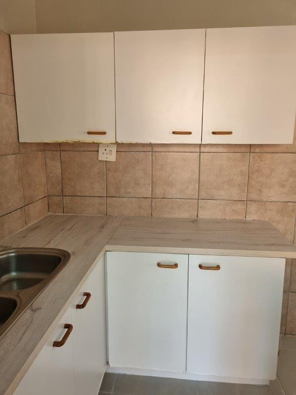 To Let 3 Bedroom Property for Rent in Petersfield Gauteng