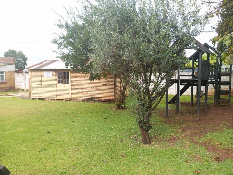 3 Bedroom Property for Sale in Selection Park Gauteng