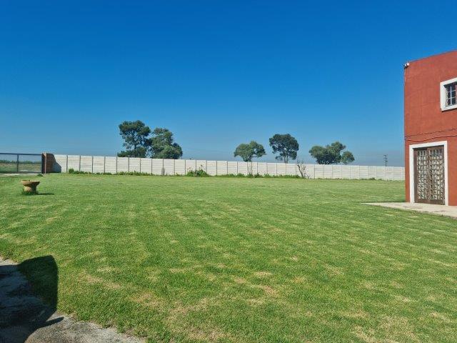 6 Bedroom Property for Sale in Nooitgedacht Gauteng
