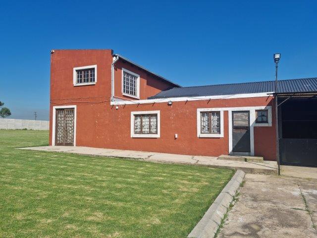 6 Bedroom Property for Sale in Nooitgedacht Gauteng