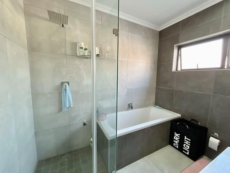 2 Bedroom Property for Sale in Lynnwood Gauteng