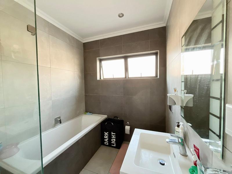 2 Bedroom Property for Sale in Lynnwood Gauteng
