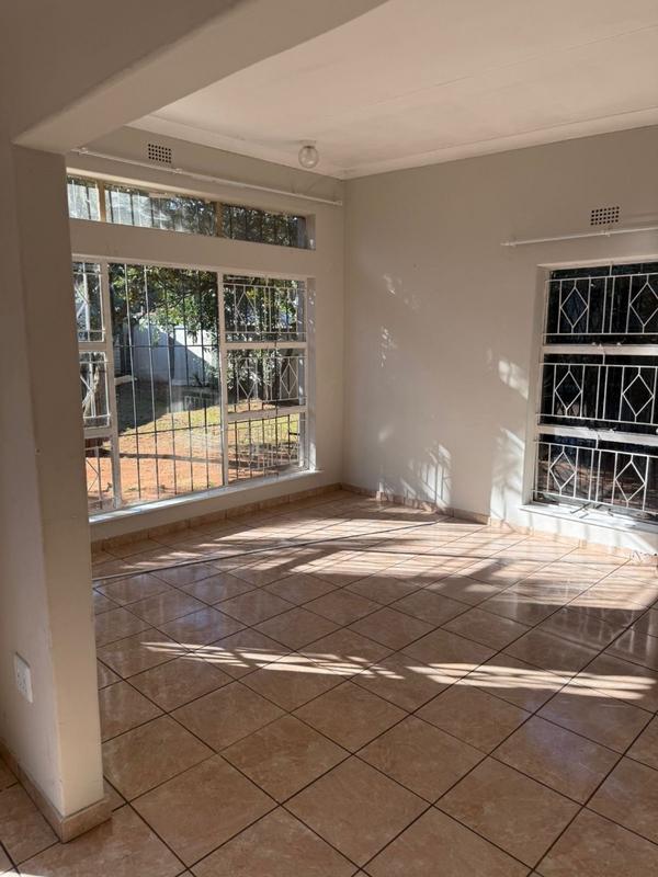 3 Bedroom Property for Sale in Birchleigh North Gauteng