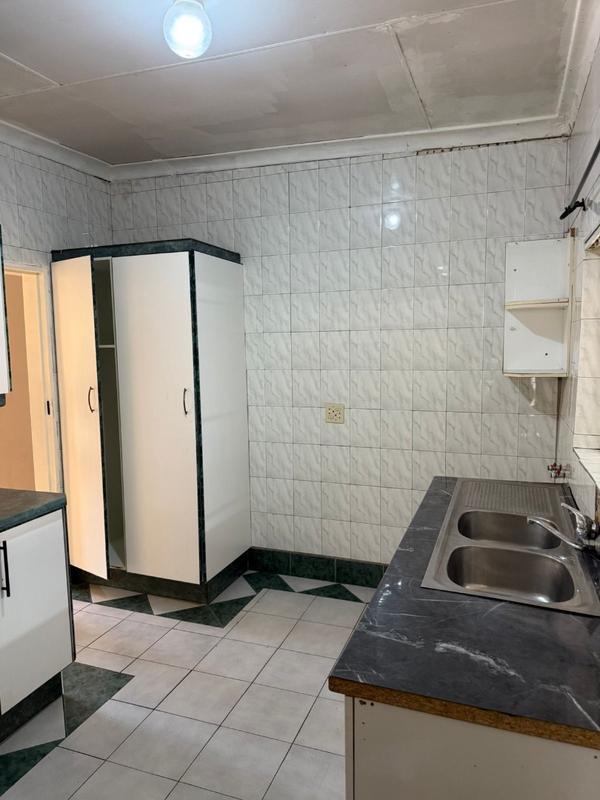 3 Bedroom Property for Sale in Birchleigh North Gauteng