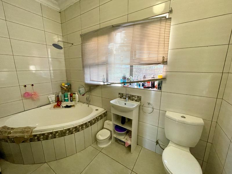 2 Bedroom Property for Sale in Krugersdorp North Gauteng