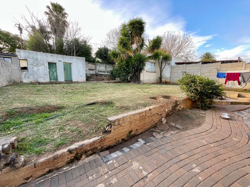 2 Bedroom Property for Sale in Krugersdorp North Gauteng