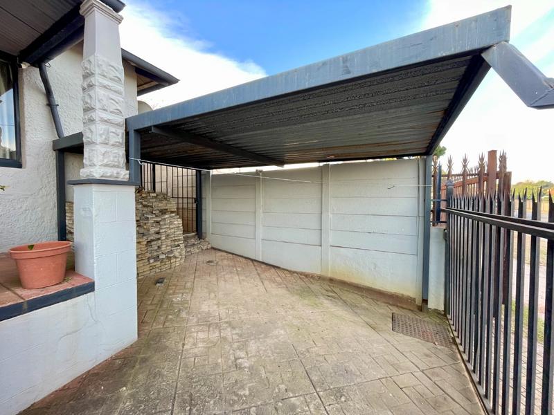 2 Bedroom Property for Sale in Krugersdorp North Gauteng