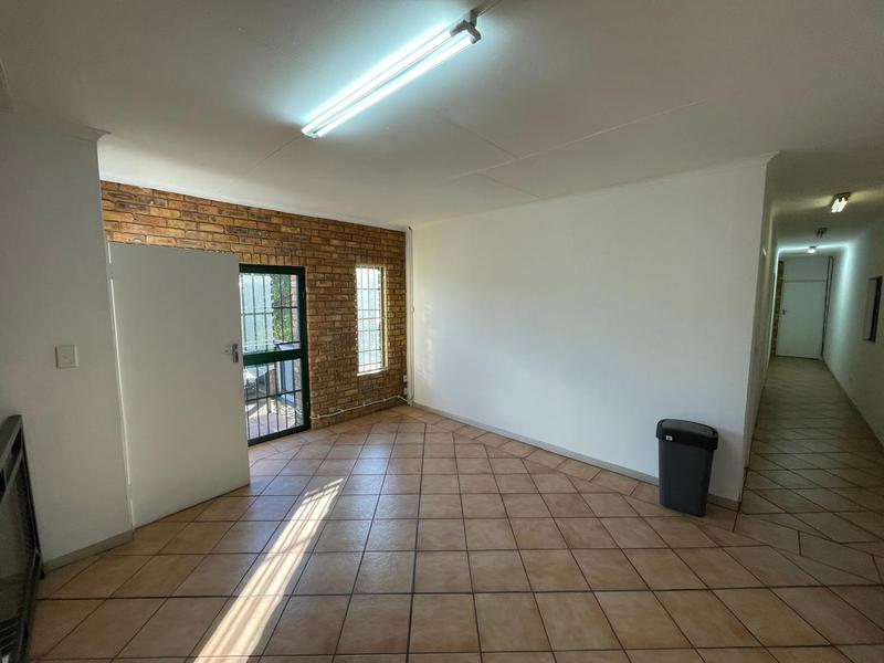 To Let Commercial Property for Rent in Hennopspark Gauteng