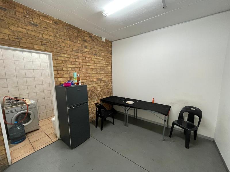 To Let Commercial Property for Rent in Hennopspark Gauteng