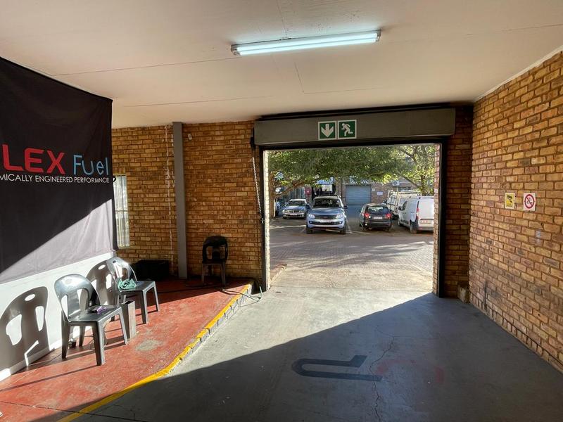 To Let Commercial Property for Rent in Hennopspark Gauteng