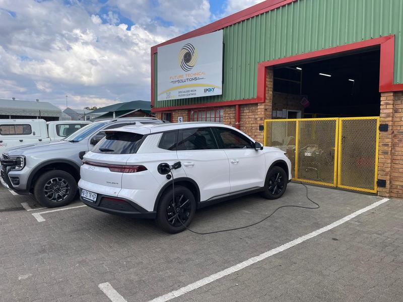 To Let Commercial Property for Rent in Hennopspark Gauteng