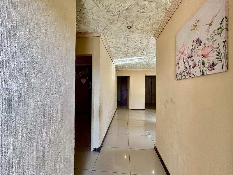 3 Bedroom Property for Sale in Karenpark Gauteng