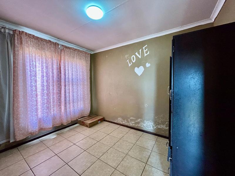 3 Bedroom Property for Sale in Karenpark Gauteng