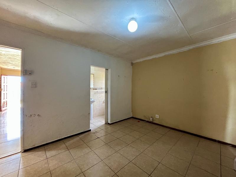 3 Bedroom Property for Sale in Karenpark Gauteng