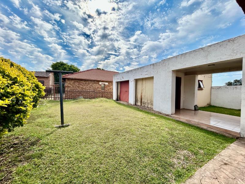 3 Bedroom Property for Sale in Karenpark Gauteng