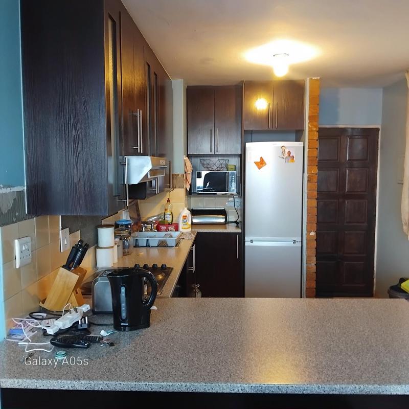 2 Bedroom Property for Sale in Sunnyside Gauteng