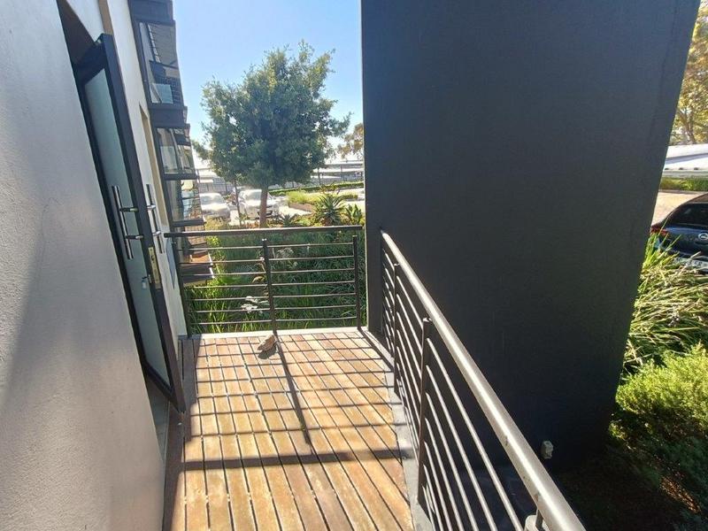 To Let Commercial Property for Rent in Strubensvallei Gauteng